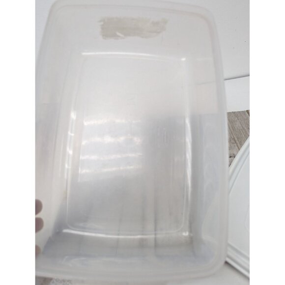 Vintage Rubbermaid Large 17 Cup #7 Rectangle Container White Lid - Picture 10 of 10